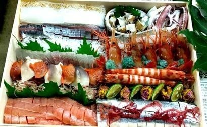 お刺身盛り合わせ